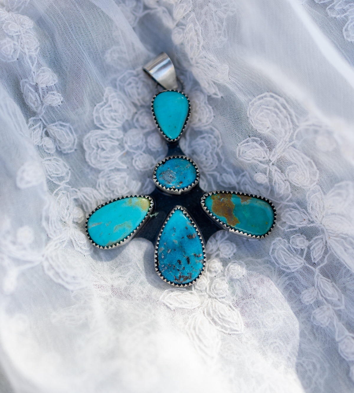 mixed turquoise pendant